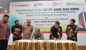 Bank Riau Kepri Salurkan Dana CSR pada 20 Ribu Naker